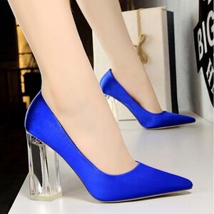 NWT.Jacobies ,Rojal Blue Seuede💙 Pump,Heels With Crystal Beaded Accent Heel.